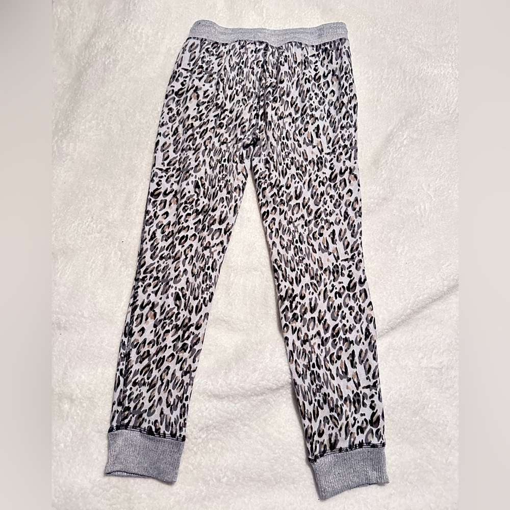 Live Love Lounge x Karen Neuburger Animal Print Pull On Lounge Pants - Picture 4 of 5